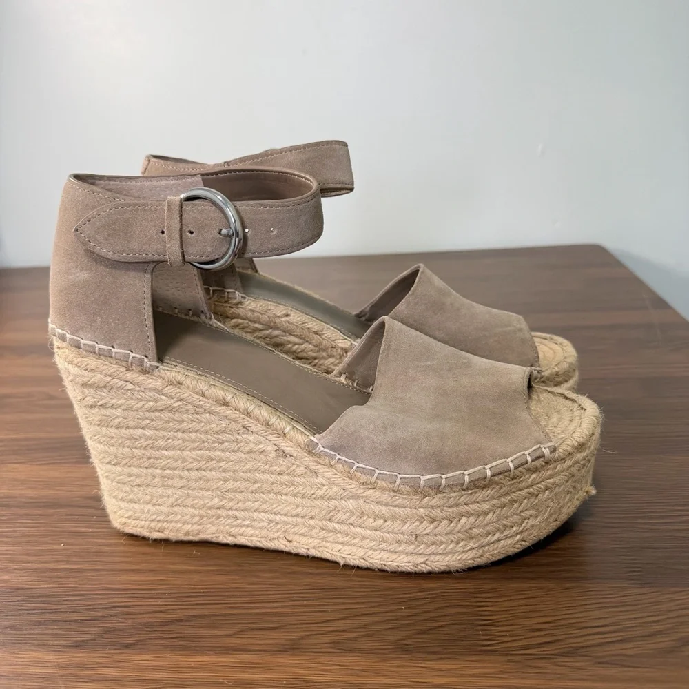 Marc Fisher Alida Espadrille Taupe Suede Wedge Sandals‎ Sz 11